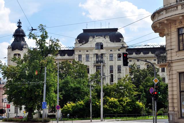 Buildings on Konečného náměstí (Veveri street).