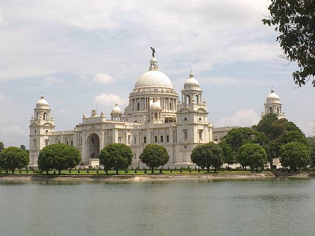 The Victoria Memorial, a reminder of the Raj.