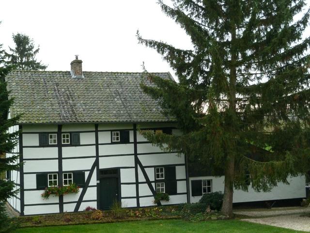 Typical timber framed houses are common in the hamlets around Vijlen