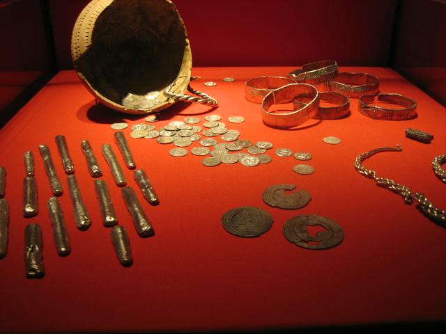 A hoard of Viking treasure located in the Rijksmuseum van Oudheden