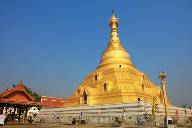 Wat Phra Borommathat