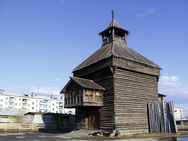 One of Yakutsk's one-time fortress towers, this one a replacement for the original, which burned down in 2002.