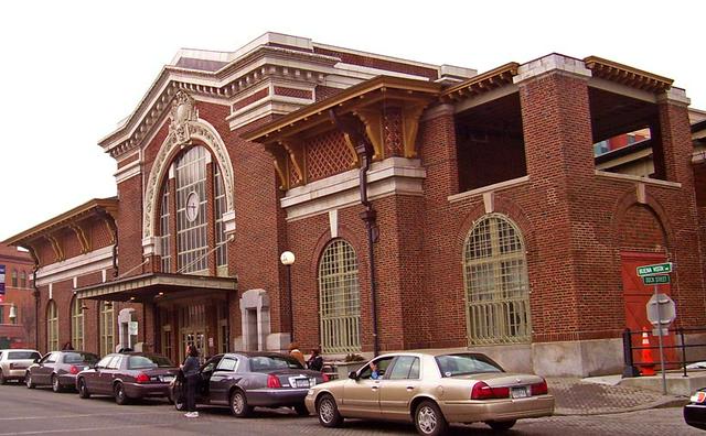 Yonkers train station