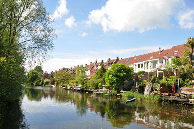 Zoetermeer is a large but peaceful residential town in the Haaglanden