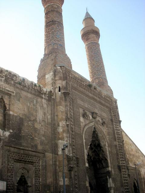 Çifte Minareli Medrese in Sivas