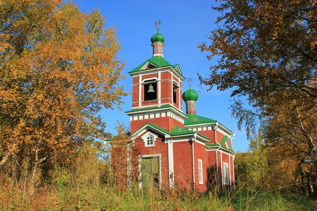 Boris Gleb is the only Russian area (only 3.6 km2) west of Pasvik river, named after the orthodox Boris and Gleb church there