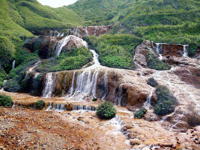 Gold Waterfall