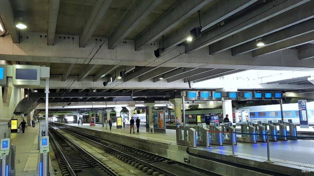 station interior photo