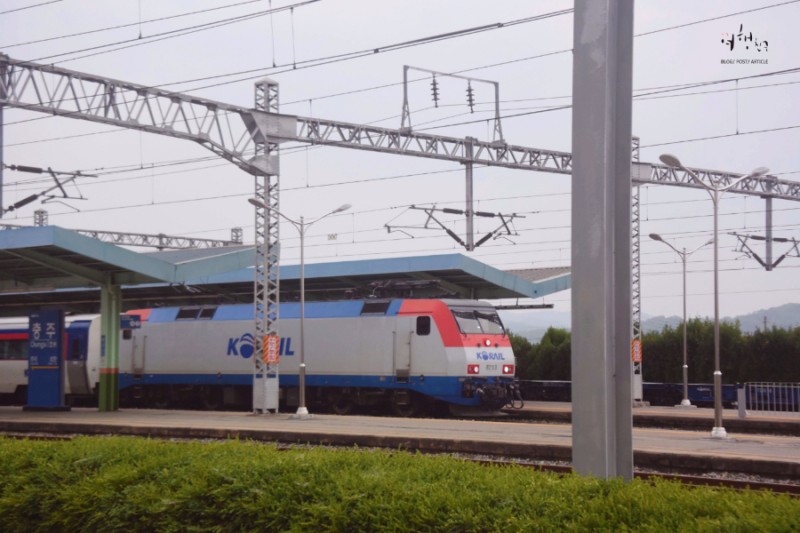 station interior photo