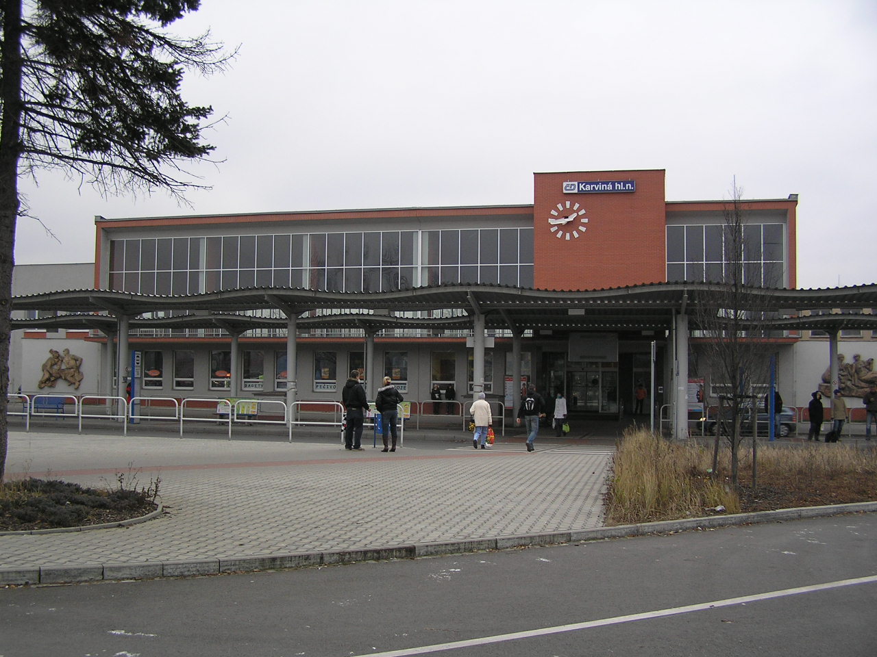 station interior photo