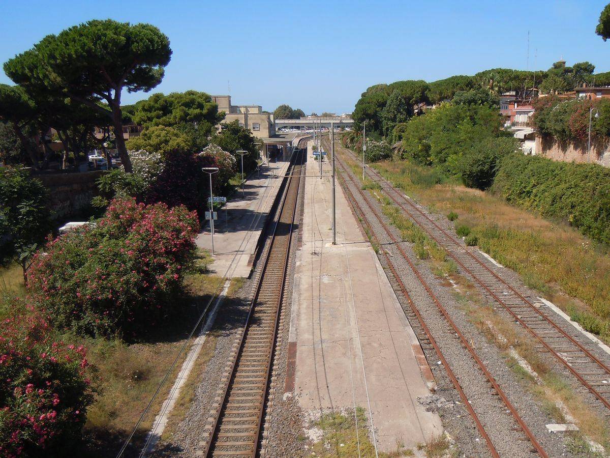 station interior photo