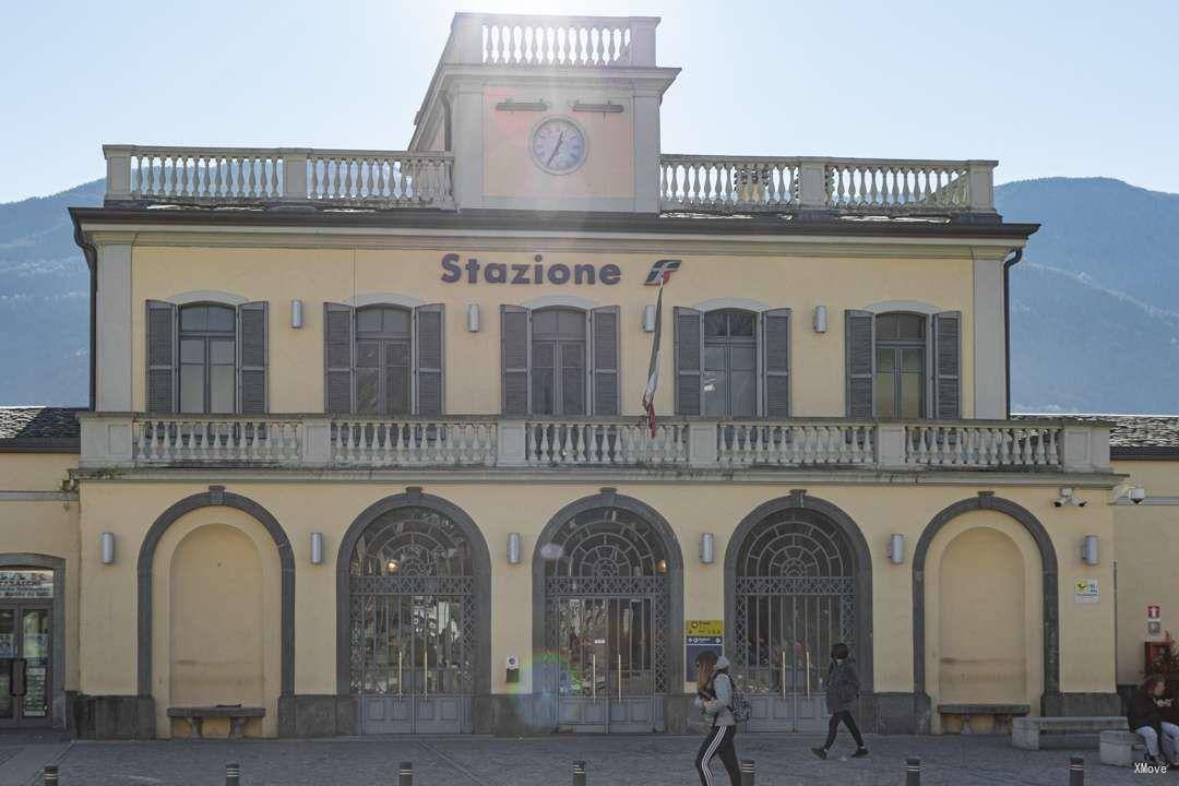 station interior photo