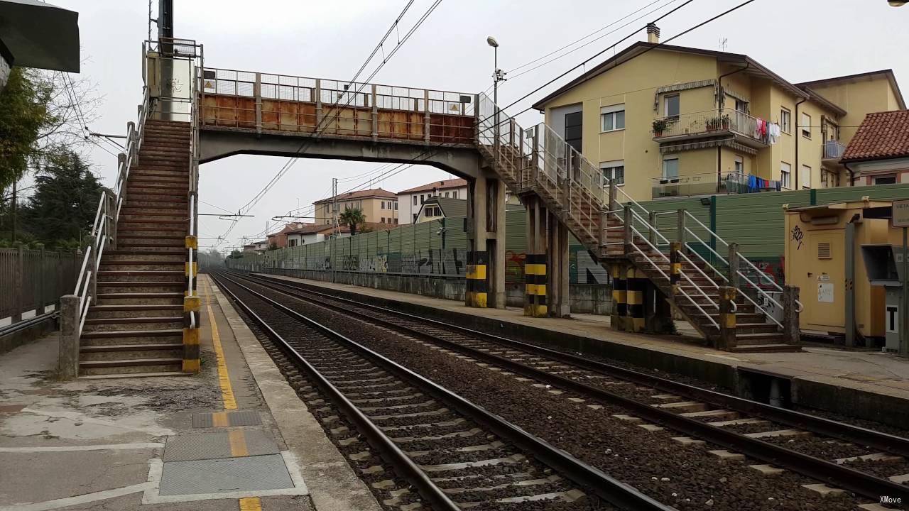 station interior photo