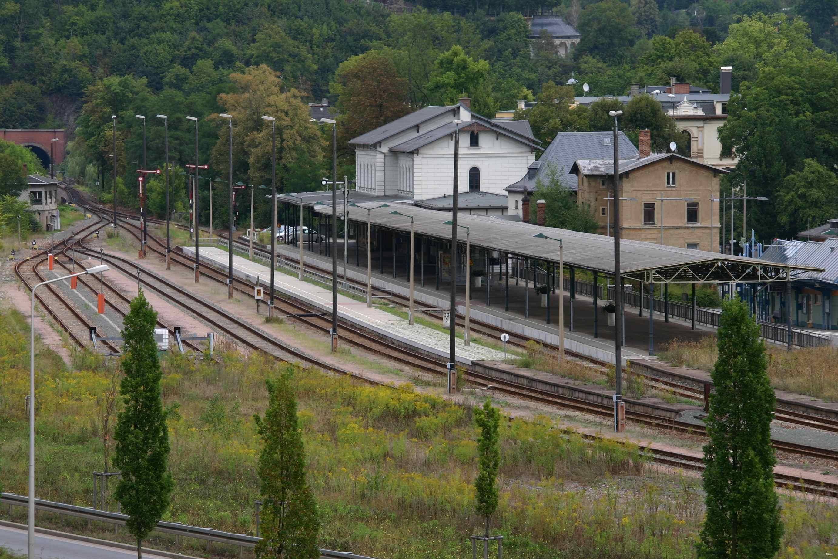 station interior photo