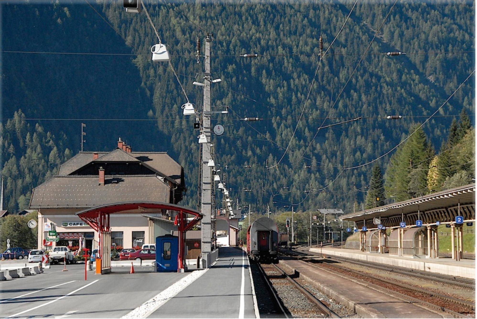 station interior photo