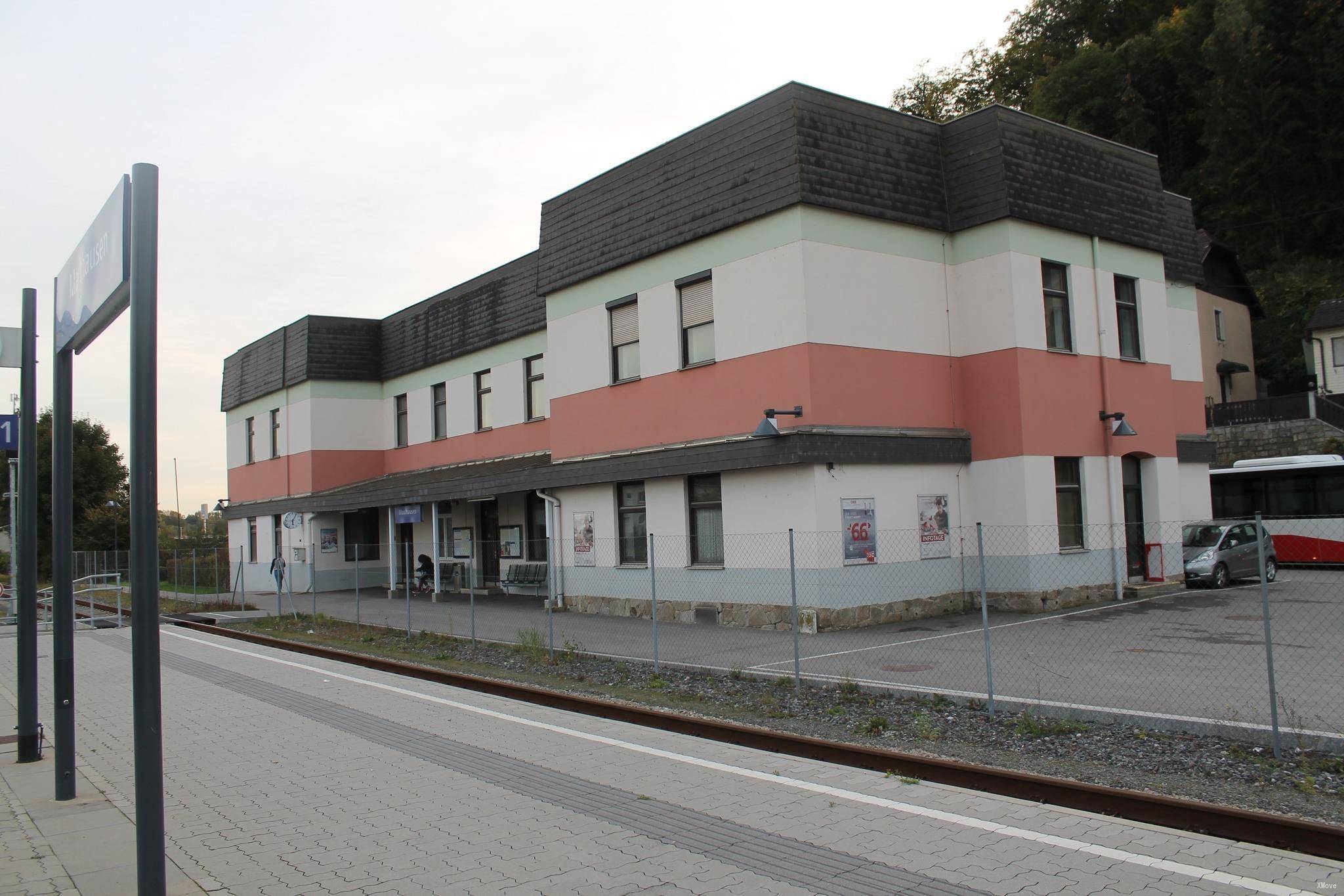 station interior photo