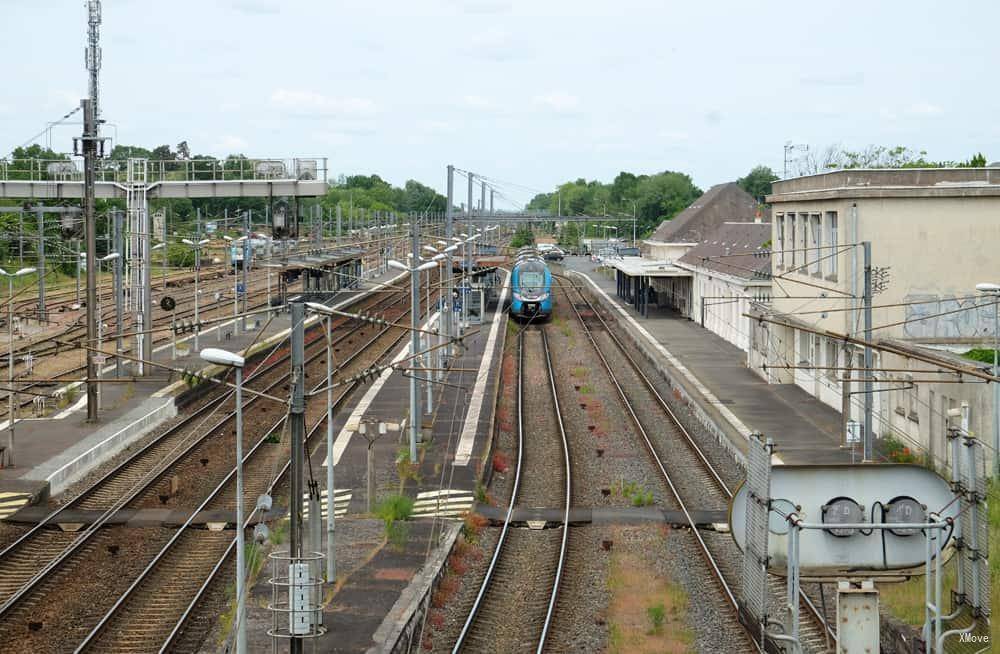 station interior photo