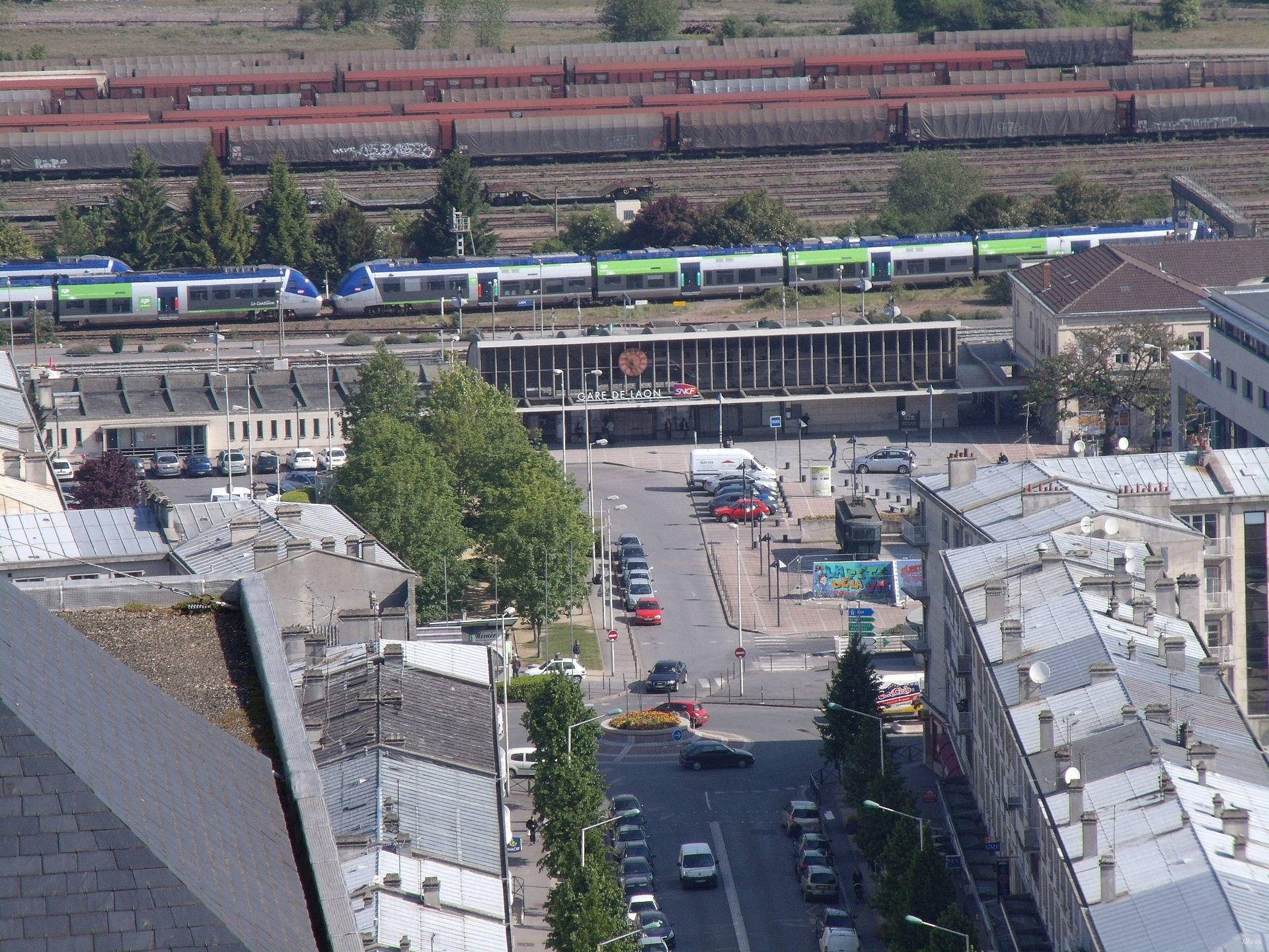 station interior photo