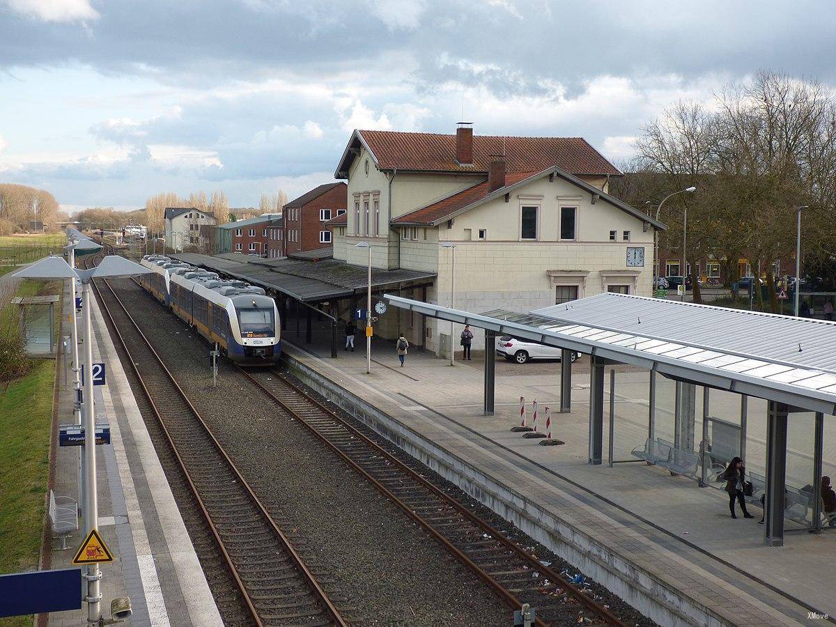 station interior photo