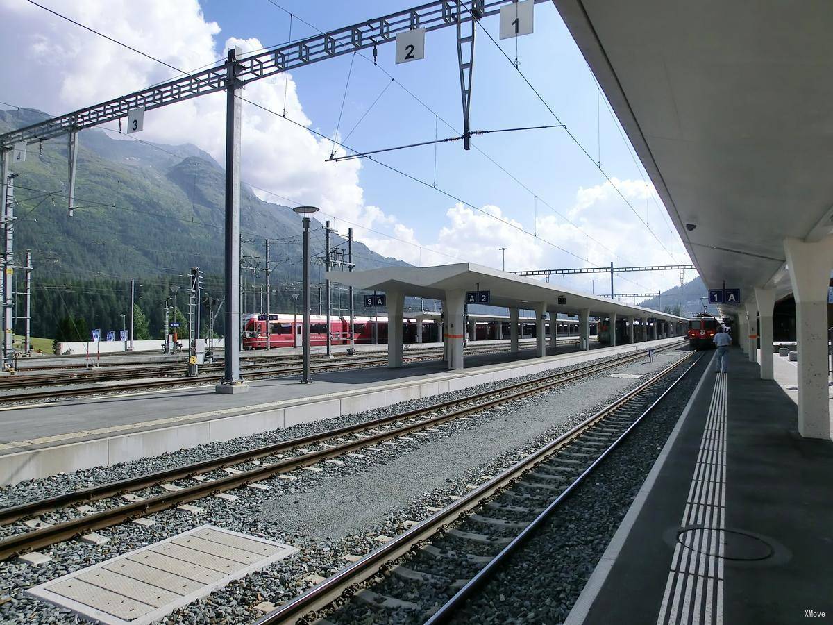 station interior photo