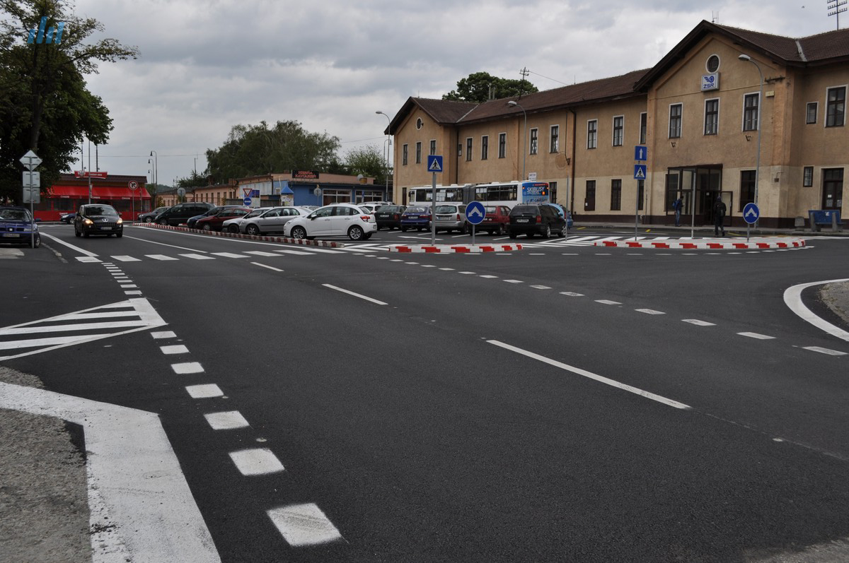 station interior photo