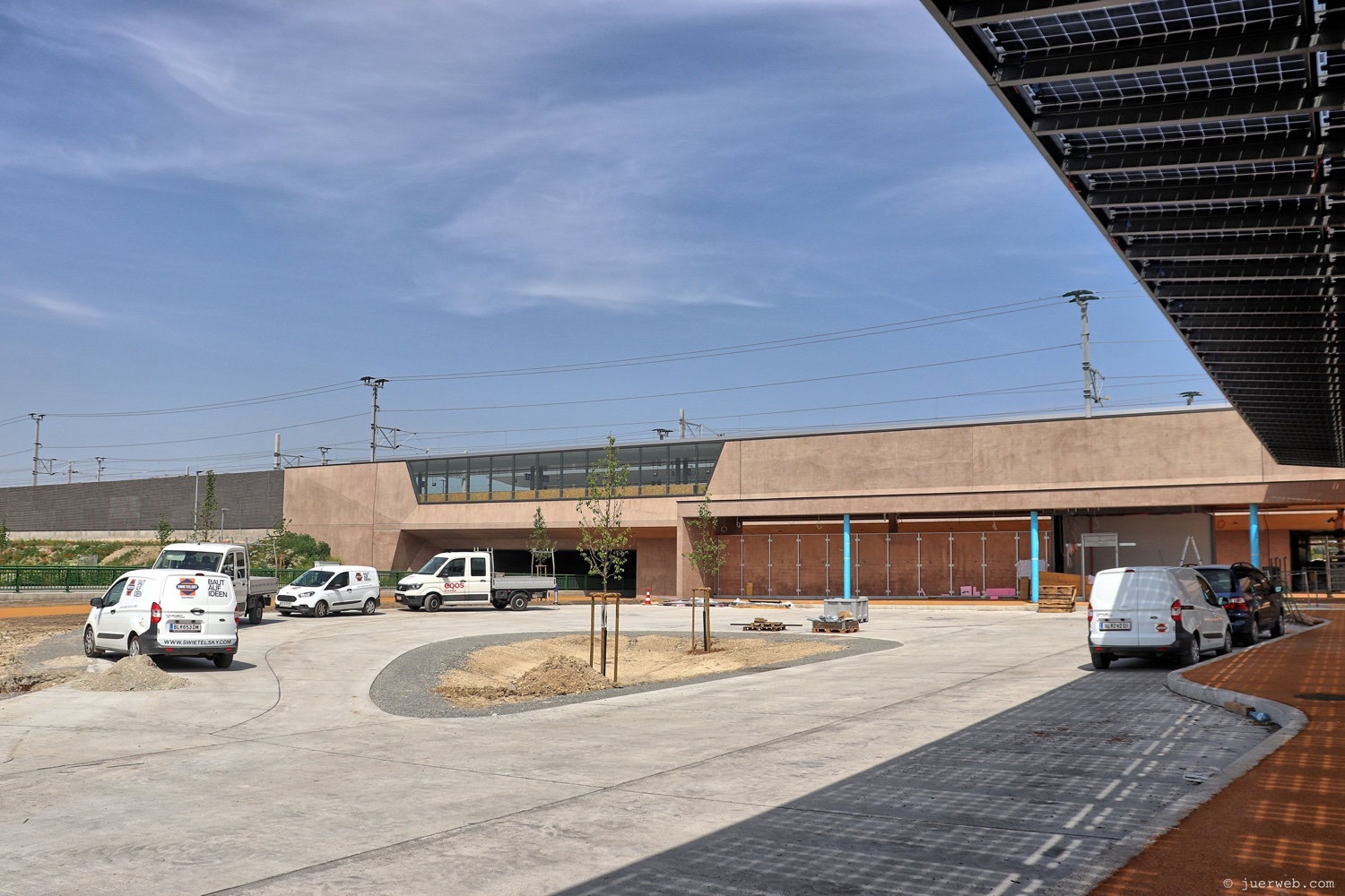 station interior photo