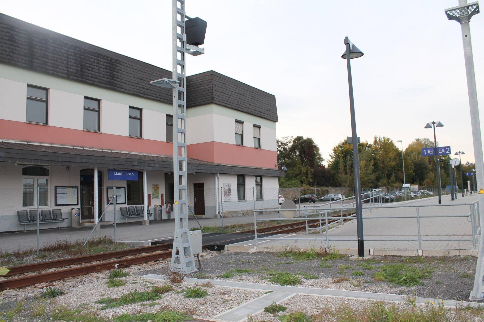 station interior photo