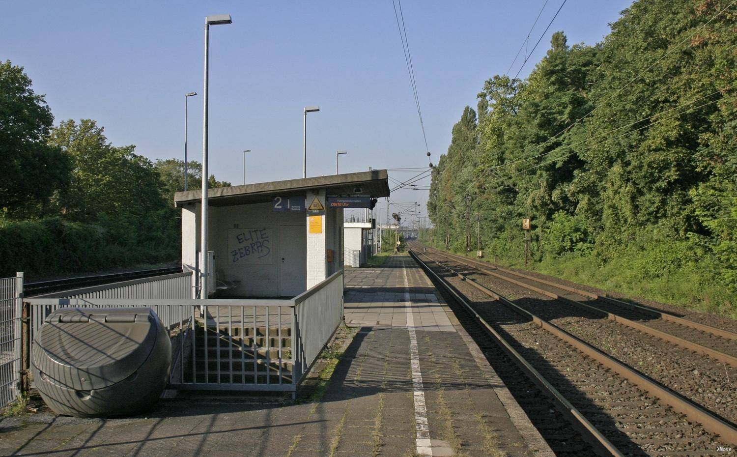 station interior photo