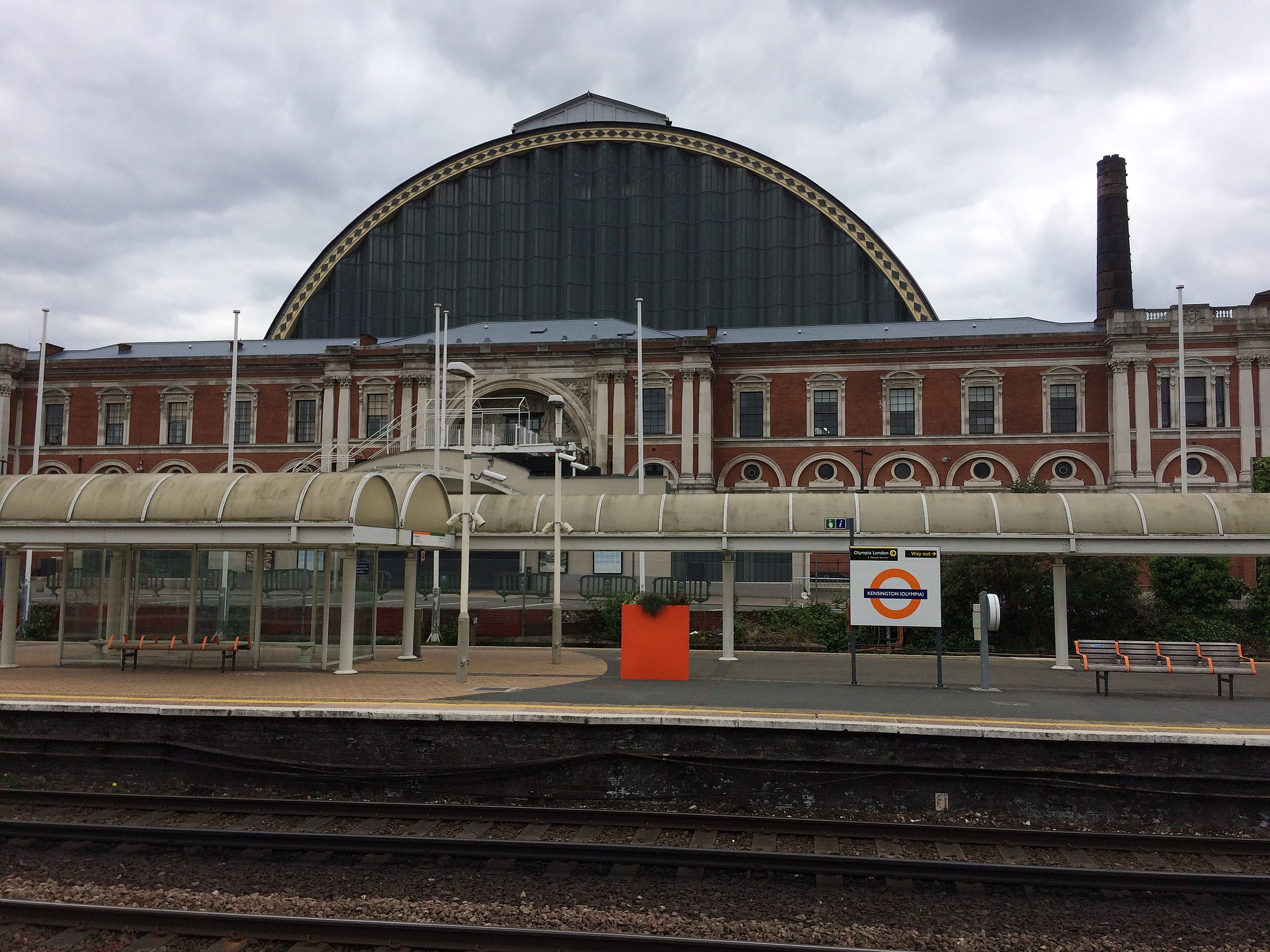 station interior photo