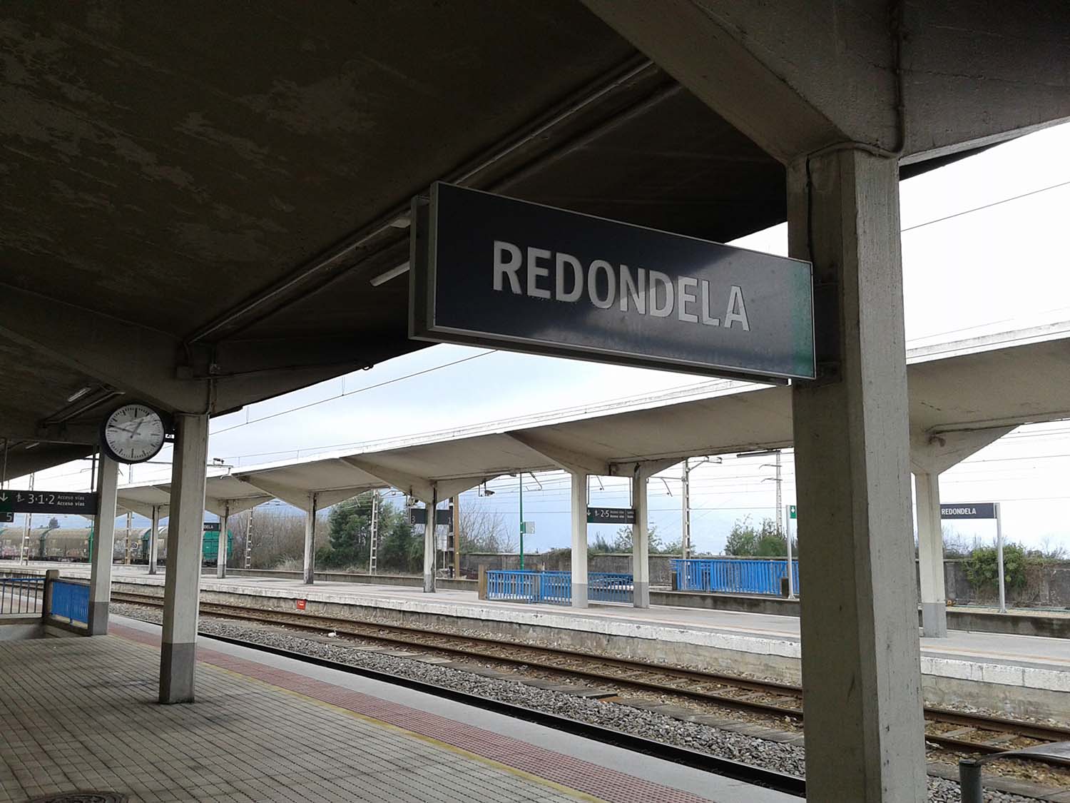 station interior photo