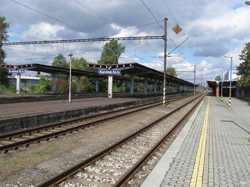 station interior photo