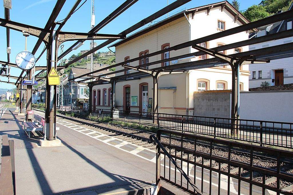 station interior photo
