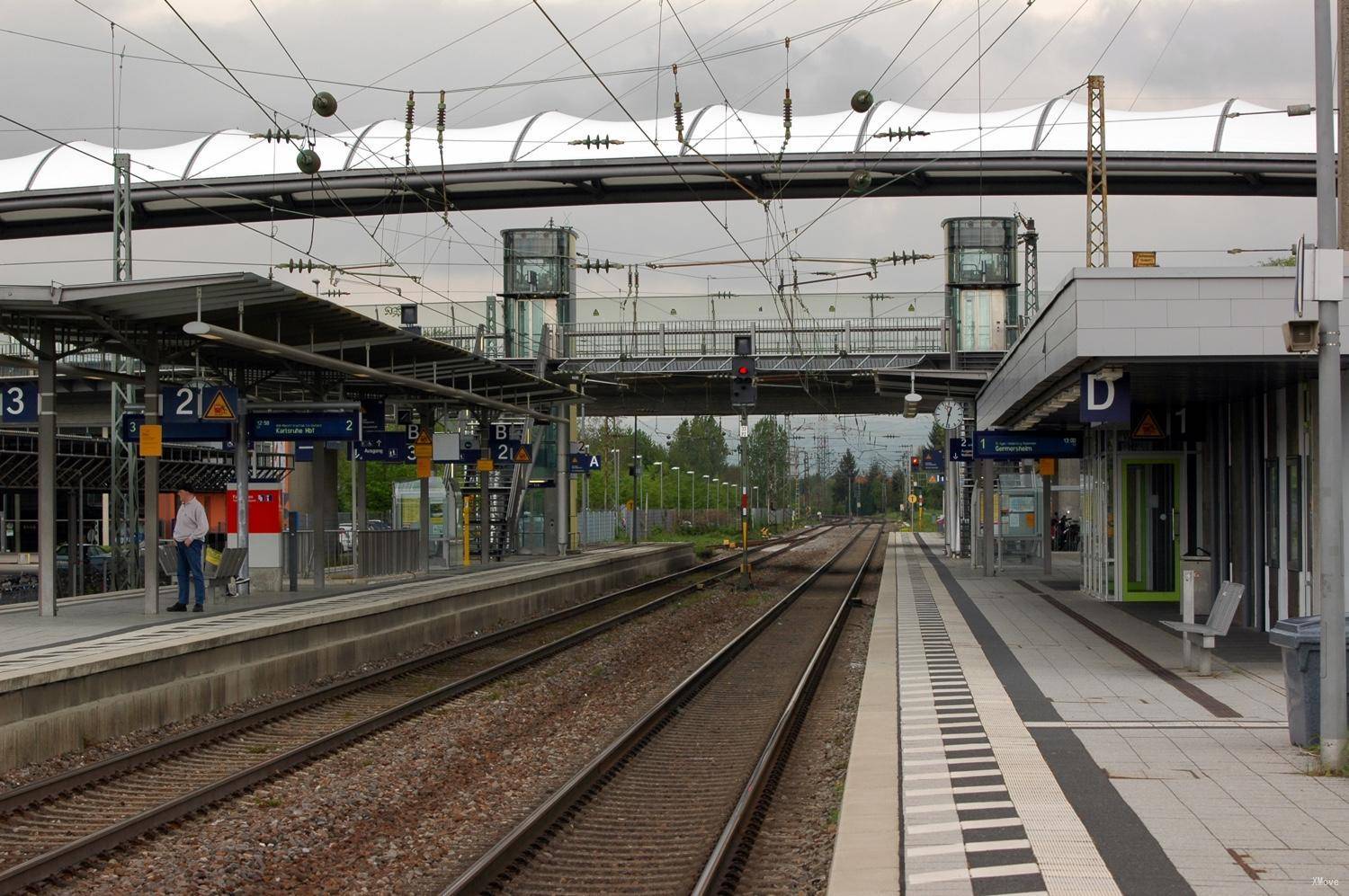 station interior photo