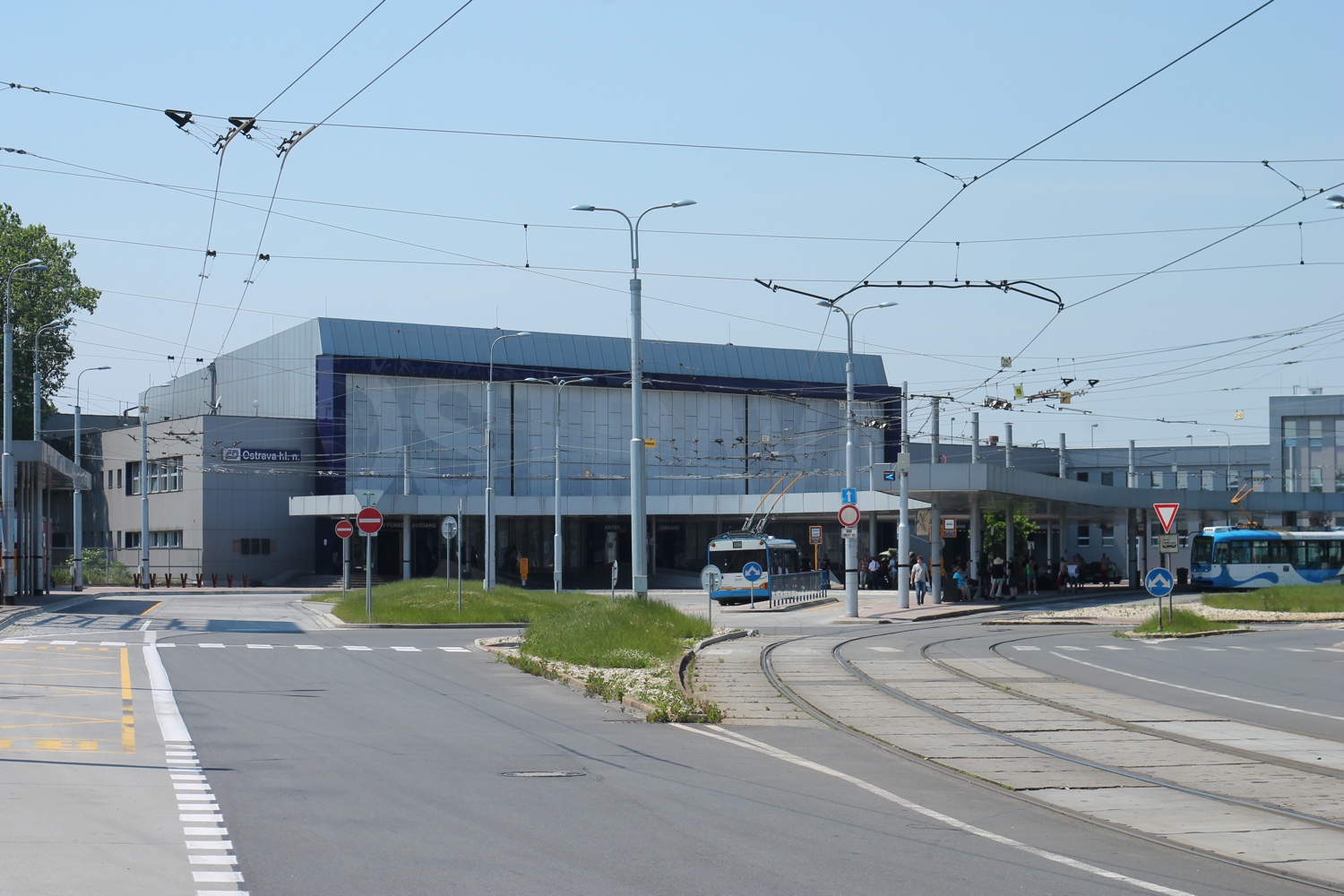 station interior photo