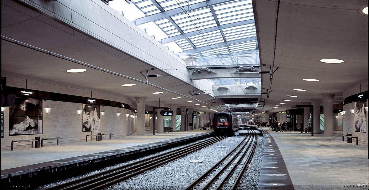 station interior photo