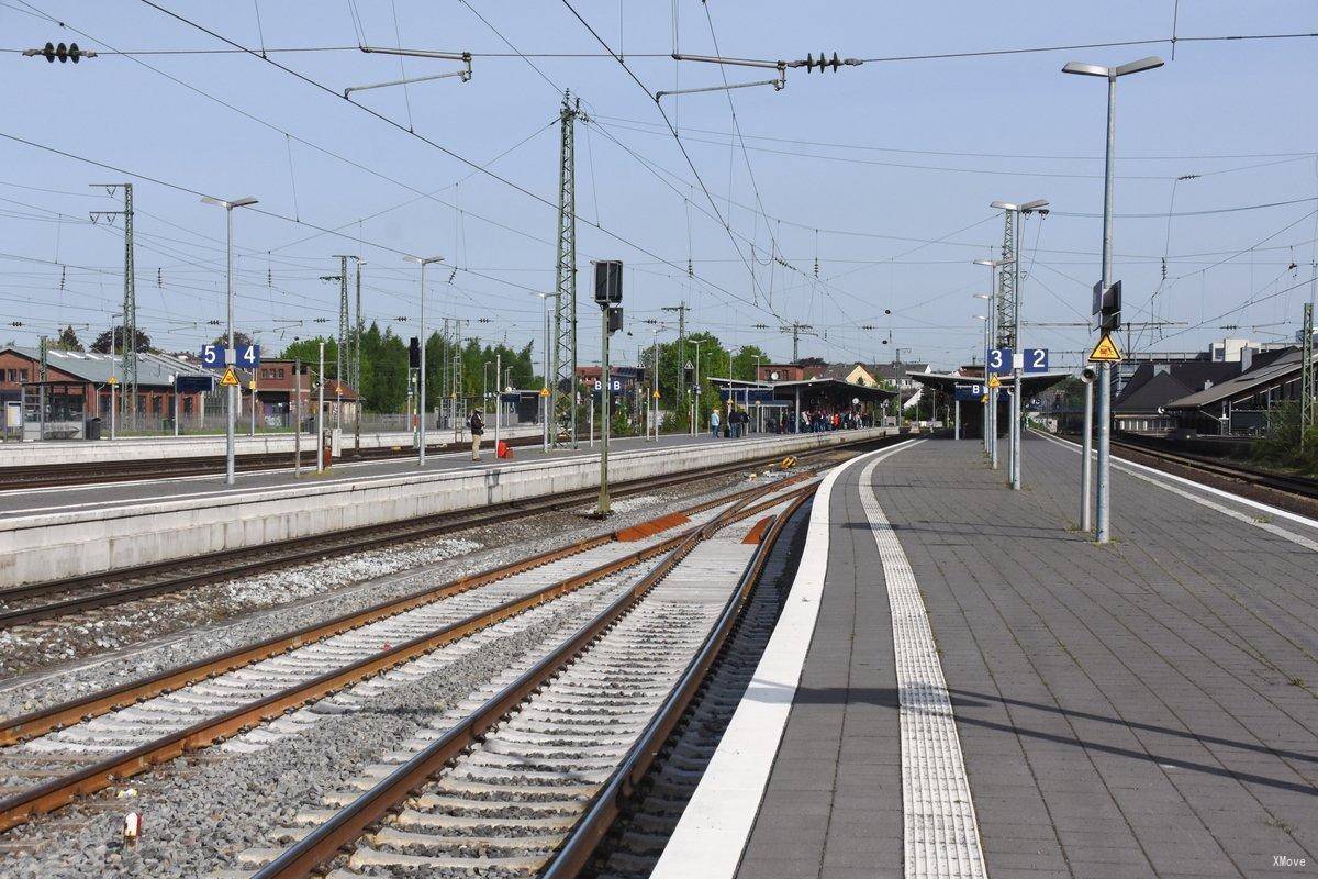 station interior photo