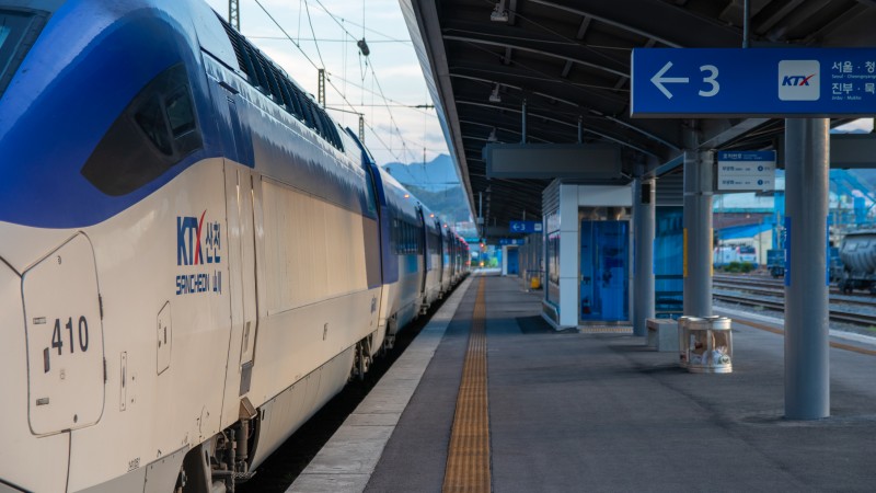 station interior photo