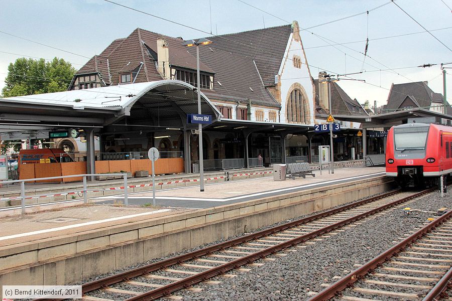 station interior photo