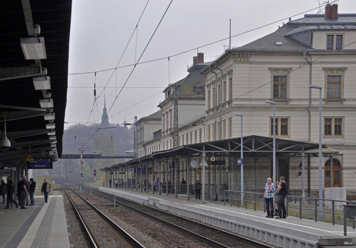 station interior photo