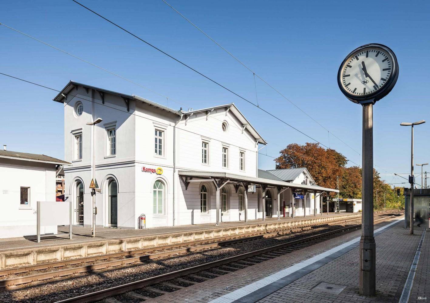 station interior photo