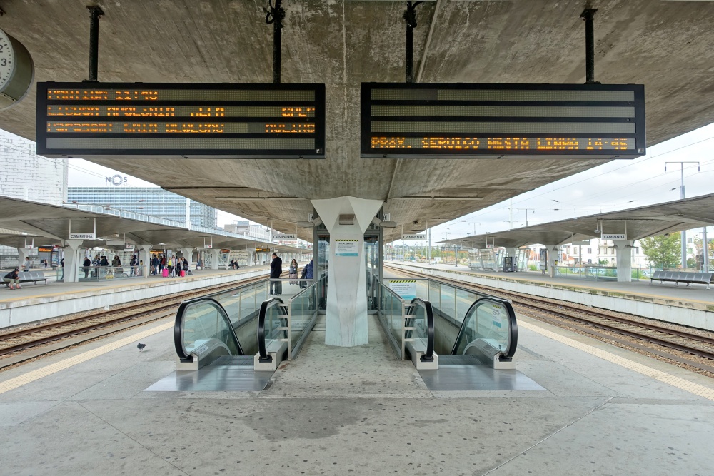 station interior photo