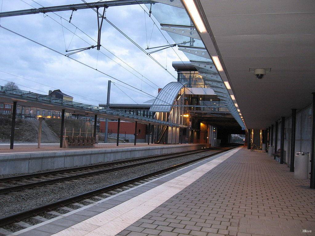 station interior photo