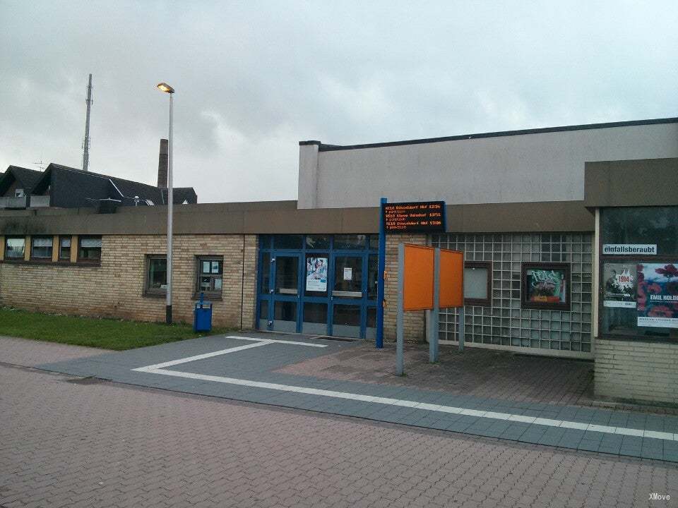 station interior photo