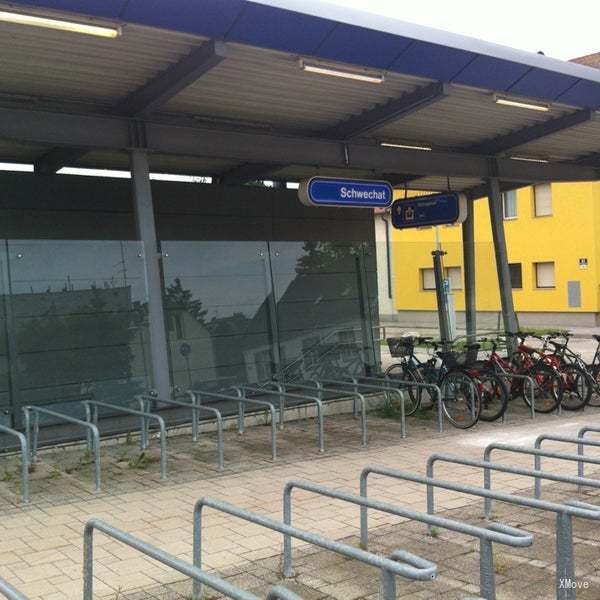 station interior photo