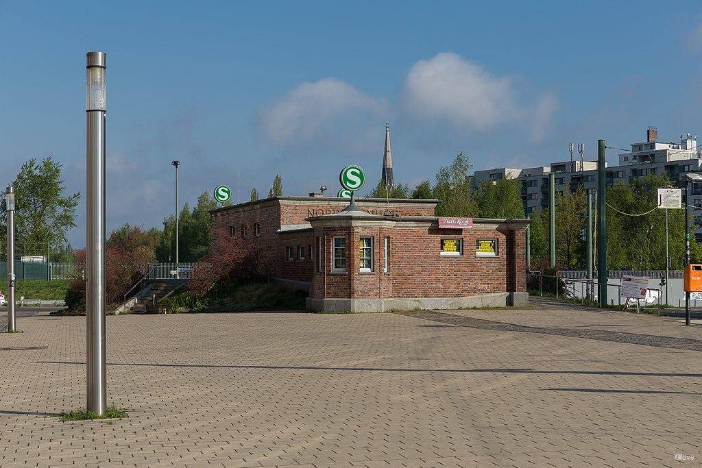station interior photo