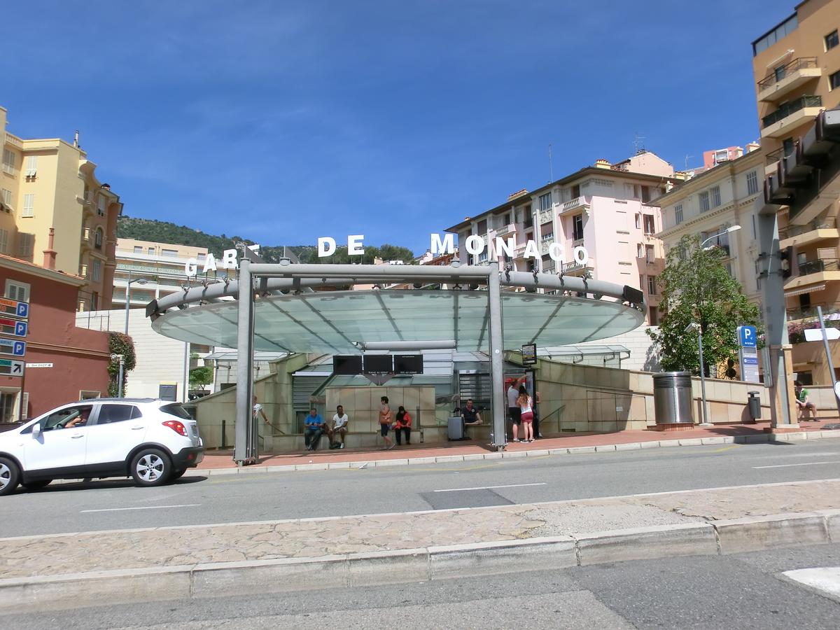 station interior photo