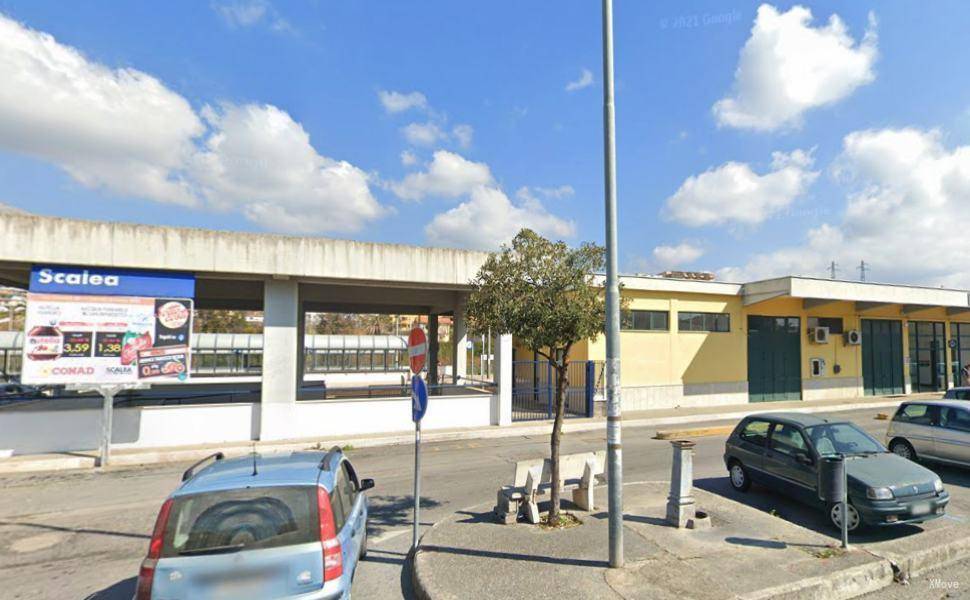 station interior photo