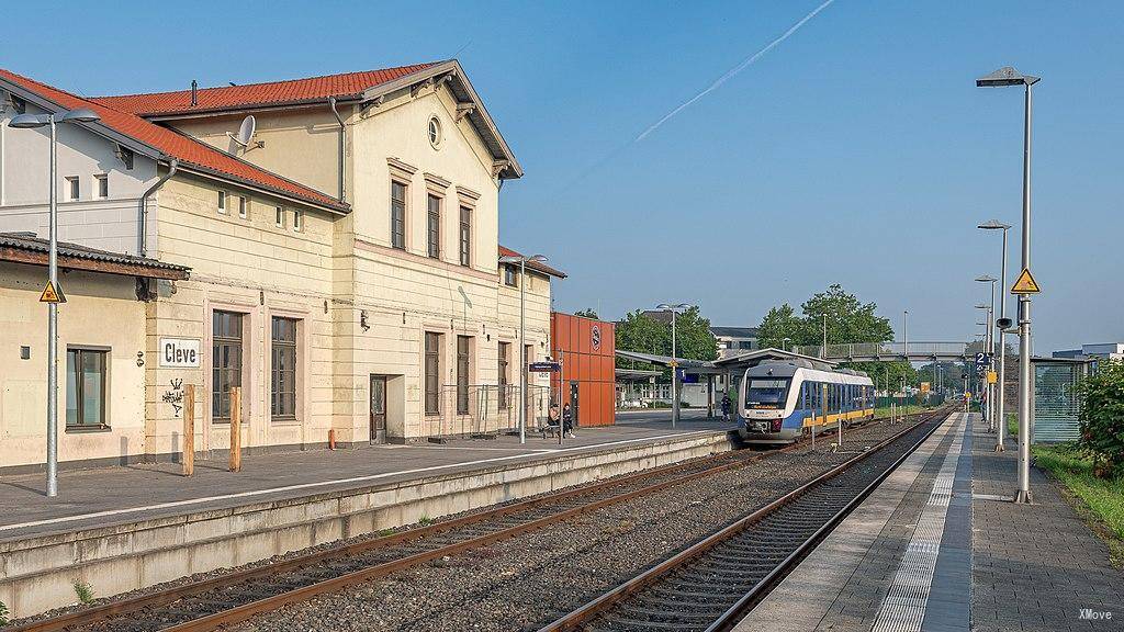 station interior photo