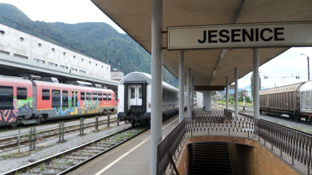 station interior photo