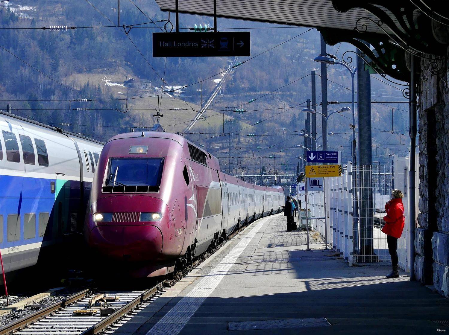 station interior photo